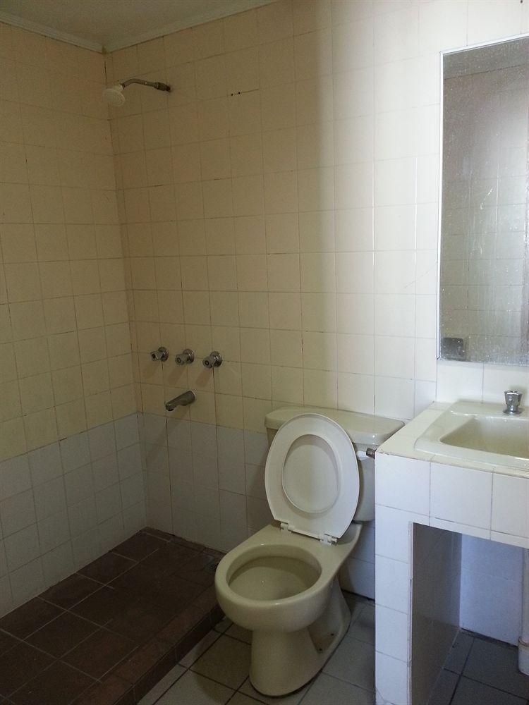 Hotel Iskandar Κότα Κιναμπαλού Εξωτερικό φωτογραφία